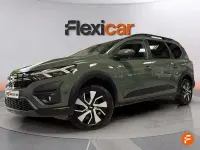 Usado Dacia Jogger Expression 100 CV (73 kW) 2025 Verde Monovolumen
