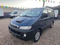 Usado Hyundai H-1 140 CV (102 kW) 2004 Azul Monovolumen