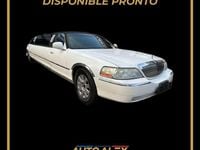 Usado Lincoln Town Car 2003 Blanco Berlina