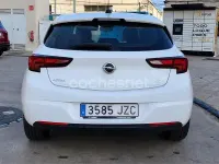 Usado Opel Astra Business 110 CV (80 kW) 2017 Blanco Berlina