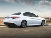 Nuevo Alfa Romeo Giulia Sprint 280 CV (205 kW) 2025 Berlina