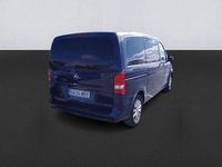 Begagnad Mercedes V220 Avantgarde 163 HK (119 kW) 2022 Blå Minibuss