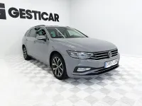 Usado VW Passat Executive 150 CV (110 kW) 2022 Familiar