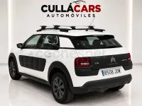 Usado Citroën C4 Cactus Live 100 CV (73 kW) 2015 Blanco Utilitario