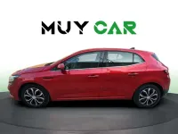 Usado Renault Mégane IV Business 116 CV (85 kW) 2019 Rojo Utilitario