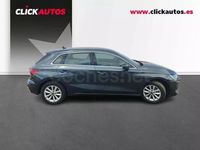 Usado Audi A3 Advanced Plus 116 CV (85 kW) 2025 Gris / plata Berlina