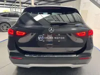 Usado Mercedes GLA180 136 CV (100 kW) 2022 Negro SUV