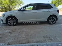 Usado VW Polo R-line 110 CV (80 kW) 2021 Blanco Utilitario