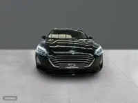 Usado Ford Focus Trend+ 120 CV (88 kW) 2021 Negro Familiar