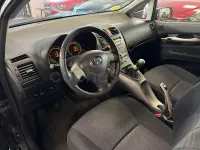 Usado Toyota Auris 90 CV (66 kW) 2007 Negro Utilitario