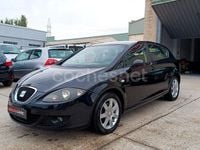 Usado Seat Leon Sport 105 CV (77 kW) 2006 Negro Berlina