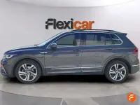 Käytetty VW Tiguan R-line 150 HP (110 kW) 2021 Harmaa Katumaasturi