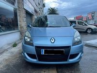 Usado Renault Scénic III Dynamique 106 CV (77 kW) 2009 Azul Monovolumen