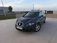 Usado Seat Leon Stylance 140 CV (102 kW) 2007 Azul Utilitario