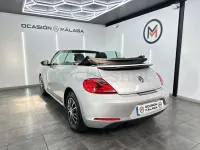Usado VW Beetle 105 CV (77 kW) 2012 Plateado Utilitario