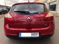 Usado Renault Mégane Business 110 CV (80 kW) 2013 Granate Berlina