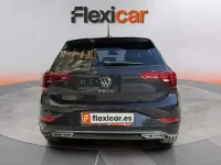 Usado VW Polo Life 95 CV (69 kW) 2022 Negro Utilitario