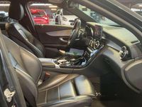 Usado Mercedes C220 AMG line 170 CV (125 kW) 2017 Gris Berlina