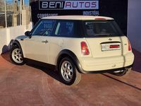 Usado Mini ONE 90 CV (66 kW) 2004 Beige Utilitario