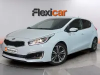 Usado Kia Ceed GT GT-Line 120 CV (88 kW) 2017 Blanco Berlina