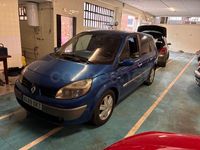 Usado Renault Grand Scénic II Dynamique 130 CV (95 kW) 2005 Azul Monovolumen