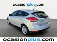 Usado Ford Focus Trend+ 125 CV (91 kW) 2017 Gris plata Utilitario