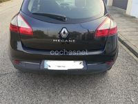 Usado Renault Mégane Dynamique 105 CV (77 kW) 2009 Negro Berlina