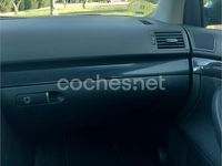 Usado Audi A4 170 CV (125 kW) 2002 Gris / plata Berlina