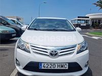 Usado Toyota Avensis Advance 124 CV (91 kW) 2012 Blanco Berlina