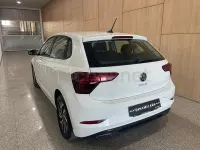Usado VW Polo Life 95 CV (69 kW) 2023 Blanco Utilitario