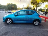 Usado Peugeot 207 Active 95 CV (69 kW) 2011 Azul Berlina