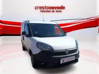 Usado Fiat Doblò 90 CV (66 kW) 2022 Blanco Monovolumen