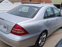Usado Mercedes C220 Sport Edition 150 HP (110 kW) 2005 Cinzento Sedan