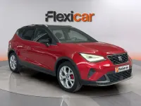 Usado Seat Arona FR 150 CV (110 kW) 2023 Rojo SUV