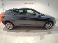 Usado Seat Leon Style 150 CV (110 kW) 2023 Gris Berlina