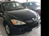 Usado SsangYong Kyron 141 CV (103 kW) 2006 Negro SUV