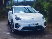 Usado Kia e-Niro 150 kW (204 CV) 2021 Blanco SUV
