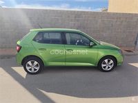 Usado Skoda Fabia Ambition 75 CV (55 kW) 2017 Verde Berlina