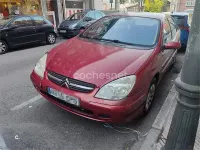 Usado Citroën C5 138 CV (101 kW) 2003 Rojo Berlina