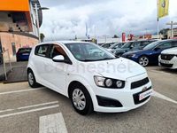 Usado Chevrolet Aveo LT 100 CV (73 kW) 2013 Blanco Berlina