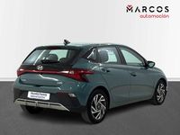 Usado Hyundai i20 84 CV (61 kW) 2024 Verde Utilitario