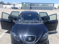 Usado Seat Leon Stylance 140 CV (102 kW) 2006 Negro Utilitario