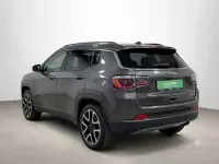 Usado Jeep Compass Limited 120 CV (88 kW) 2021 Gris SUV