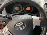 Usado Toyota Auris 90 CV (66 kW) 2008 Rojo Utilitario