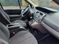 Usado Renault Scénic II Dynamique 105 CV (77 kW) 2007 Gris / plata Monovolumen