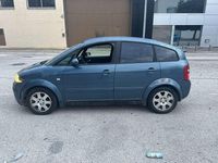 Usado Audi A2 75 CV (55 kW) 2001 Azul Utilitario