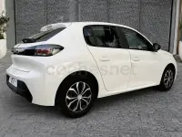 Usado Peugeot 208 Active 75 CV (55 kW) 2022 Blanco Utilitario
