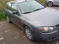 Usado Nissan Almera Visia 116 CV (85 kW) 2003 Gris / plata Berlina