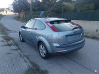 Usado Ford Focus Sport 109 CV (80 kW) 2005 Azul Berlina