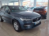 Usado Volvo XC60 Momentum 197 CV (144 kW) 2021 Gris / plata SUV